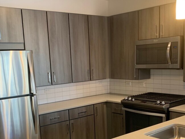 Photo - 847 Chicago Ave Unit 801