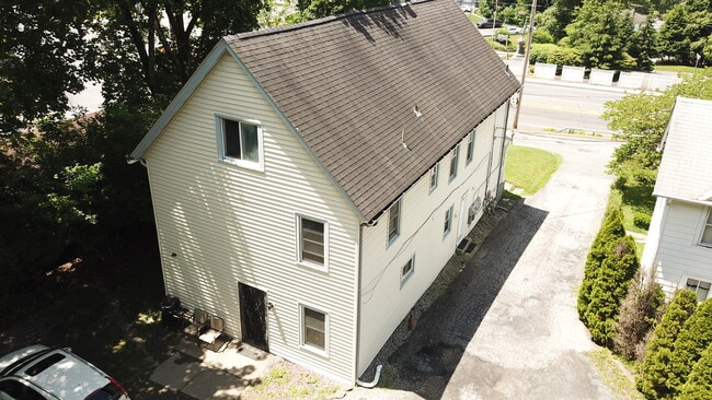 Photo - 3 White St