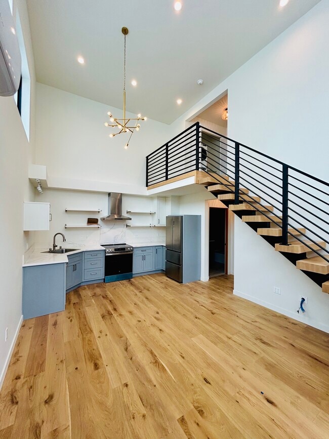 Photo - 31 Hermosa Ave