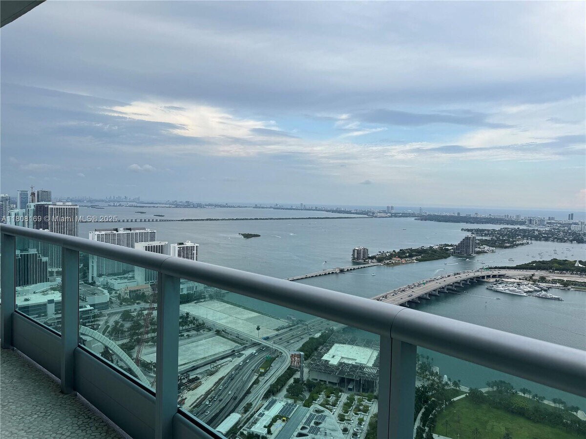 Photo - 900 Biscayne Blvd Unit 6207