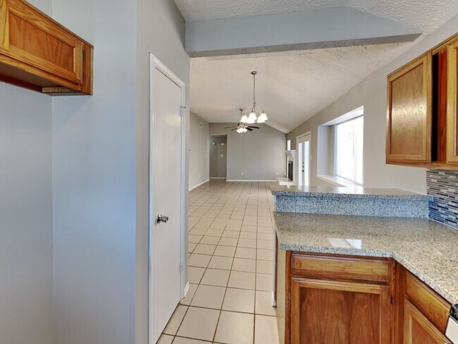 Photo - 5110 Fox Hollow Blvd