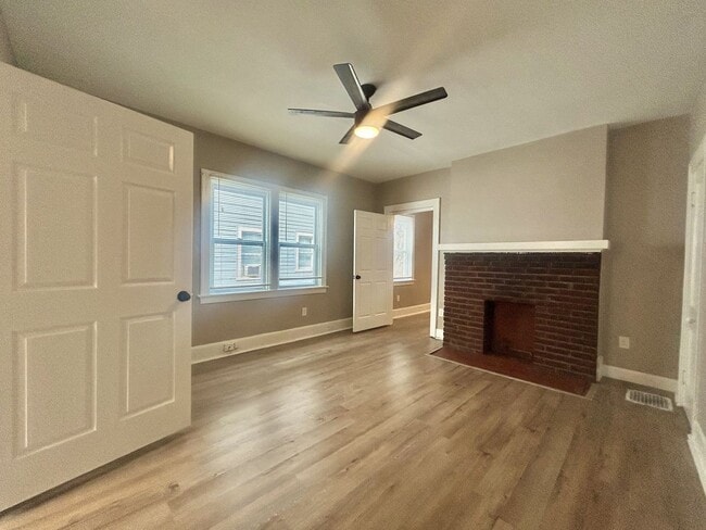 Photo - The Montgomeries