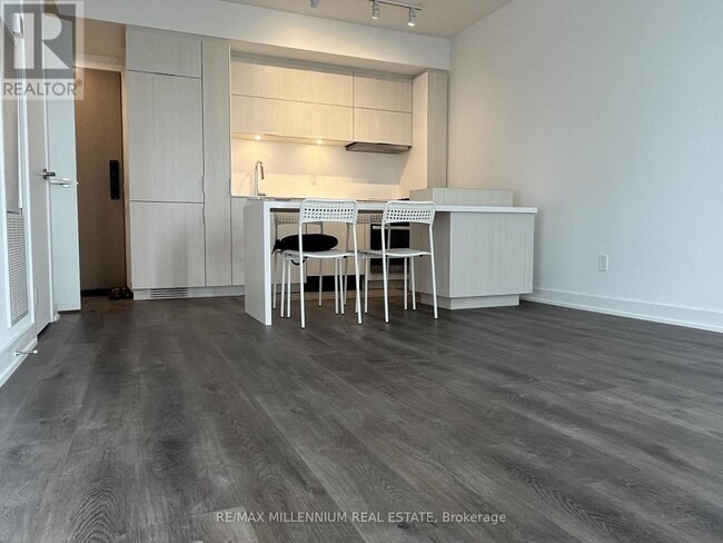 Photo - 370 Martha St Unit 1608