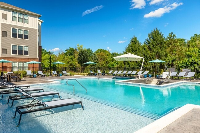 J Creekside at Exton