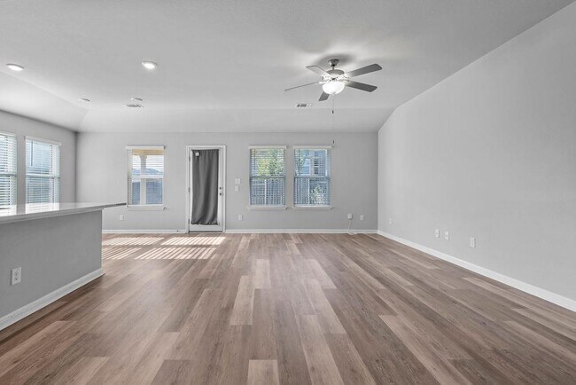 Photo - 1237 Oak Chase Wy