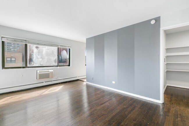 Photo - 6021 N Winthrop Ave