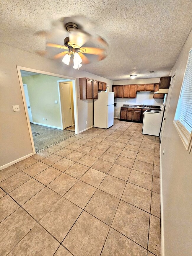 Photo - HOUSE FOR RENT - DECATUR SW