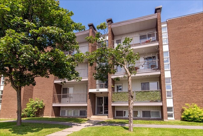 Building Photo - 929 avenue de Fortelles Unit 5