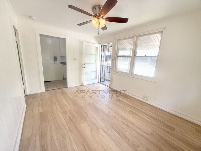 Photo - 424 ?Olohana St Unit #1