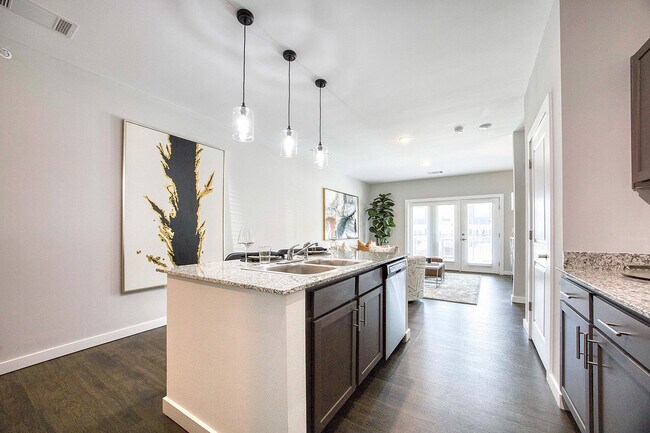 Photo - Landmark Apartments