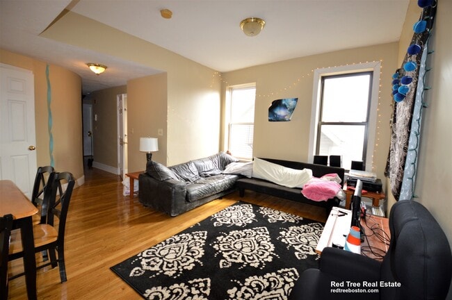 Photo - 17 Highgate St Unit 7