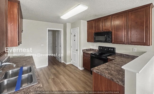 Photo - 2513 Slate Dr SW