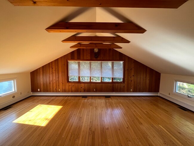 Photo - 16 S Beach Rd Unit Studio Apartment