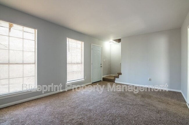 Photo - 1722 6th Pl Cir NW