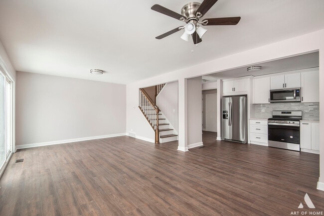Photo - 513 Monroe Rd