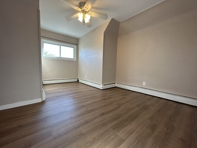 Photo - 1231 Raymond Ave