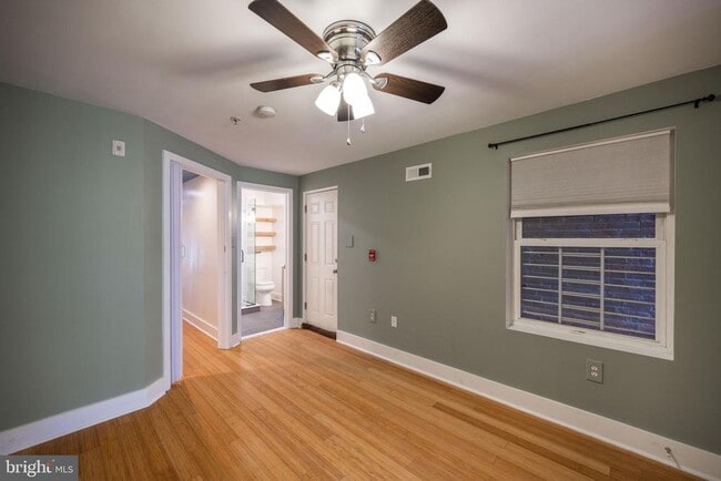 Building Photo - 1814 Christian St Unit 1