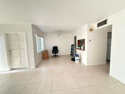 Photo - 187 Stratford N Unit 187