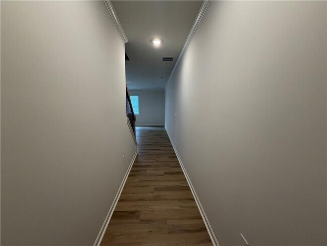 Photo - 36 Berryville Dr