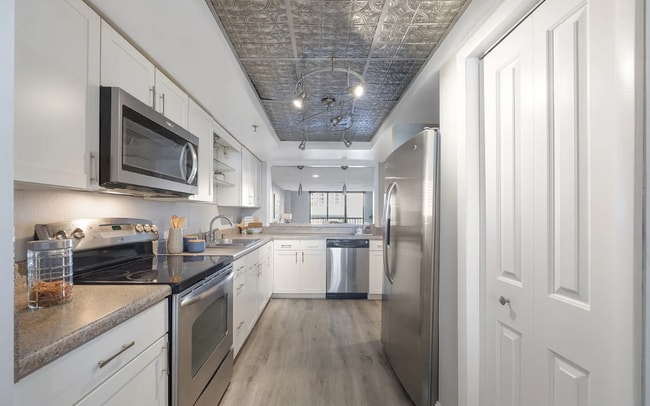 Photo - 530 E Central Blvd Unit Roommat 530 E Central 404