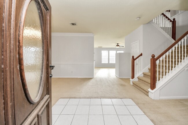 Photo - 2423 Waterwood Dr