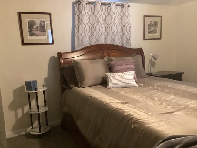 Photo - 2-1512 E Routt Ave