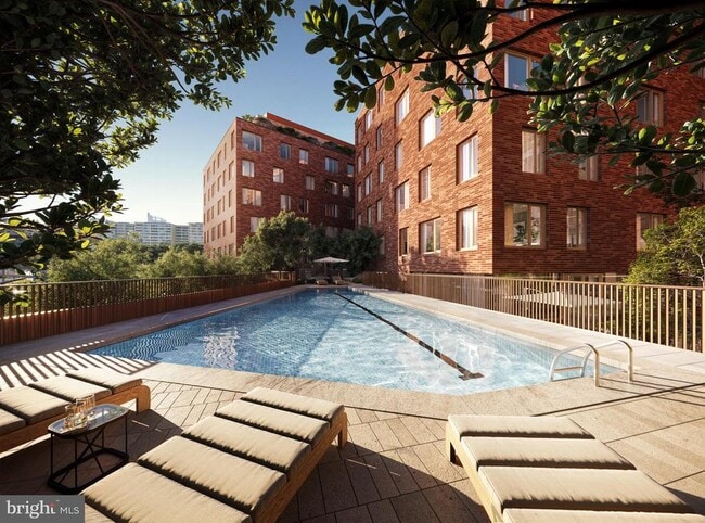 Building Photo - 5300 Wisconsin Ave NW Unit TH5/VARIES