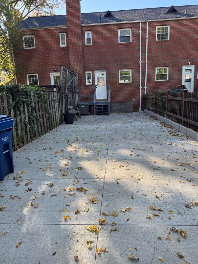 Photo - 314 Clifford Ave