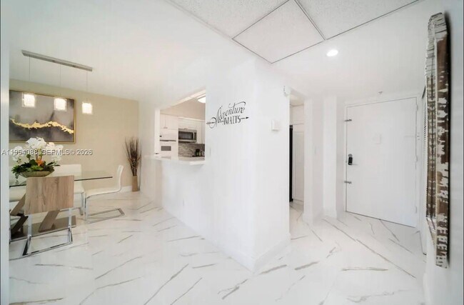 Photo - 19370 Collins Ave Unit 511