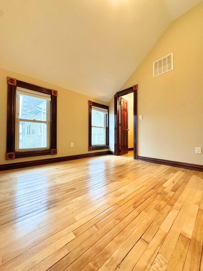 Photo - 2261 S Mound Unit MKE-2261A-Upper