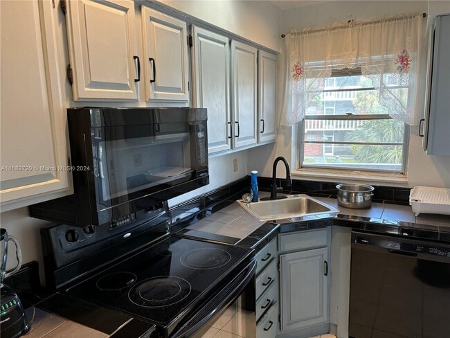 Photo - 181 NE 14th Ave Unit #22B