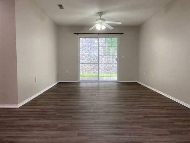 Condominium in Academy Commons - Condominium in Academy Commons Unit A