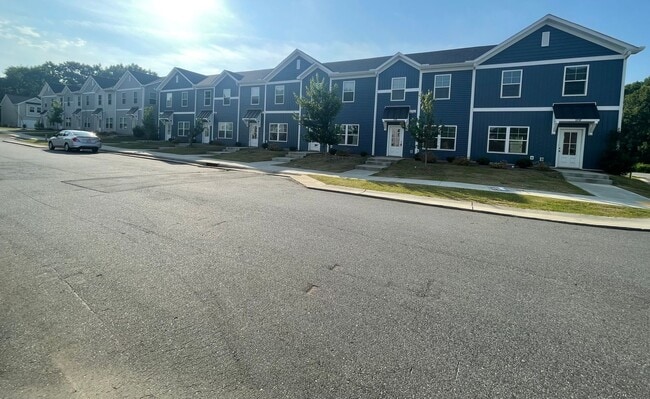 Building Photo - DogwoodVillageTRL108 Unit B Rental