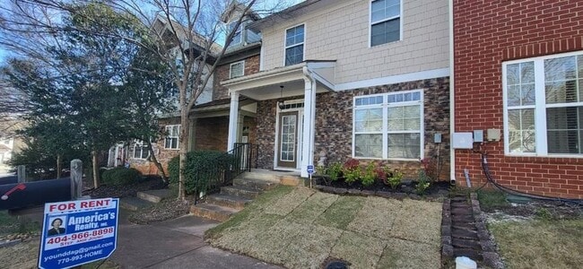 Building Photo - 45 Newnan Lakes Dr