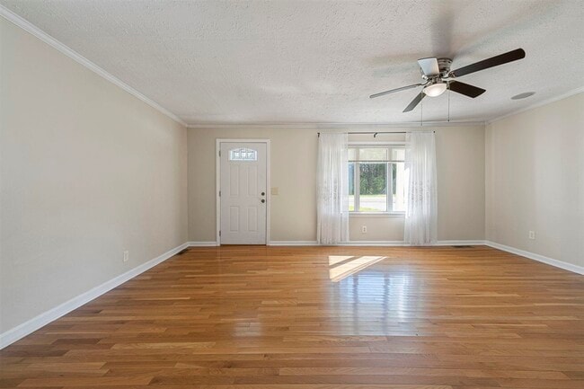 Photo - 2736 Bill Dedmon Rd