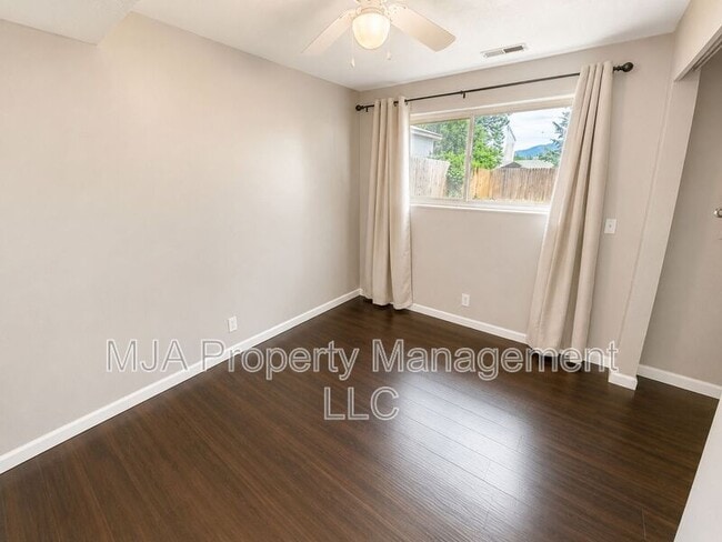 Photo - 6375 Fuchsia Dr