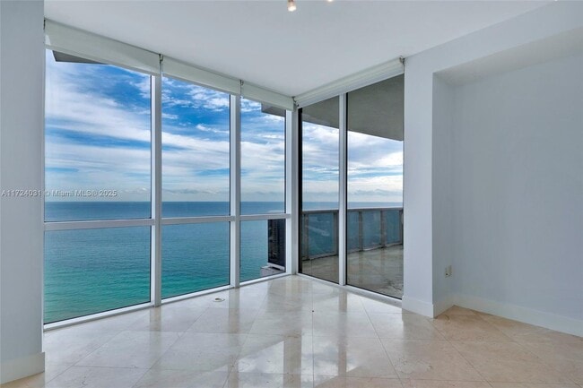 Photo - 18201 Collins Ave Unit 4008