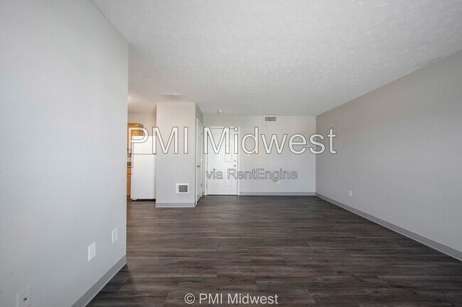 Photo - 1702 W Michigan St Unit 10