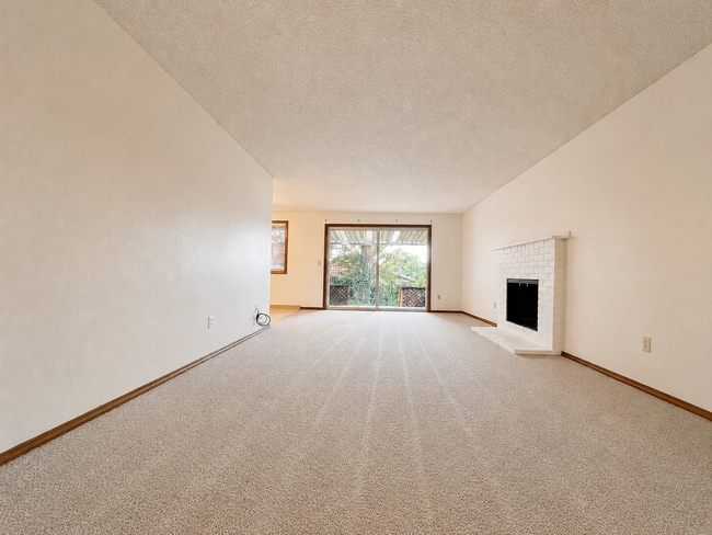 Photo - 21318 SE Alder Ct