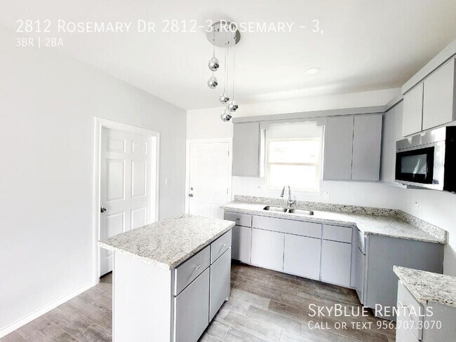 Photo - 2812 Rosemary Dr Unidad 3,