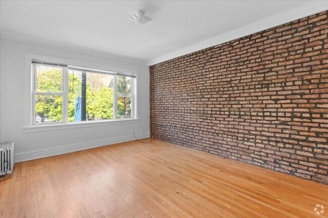 Building Photo - 3 bedroom in Chicago IL 60614 Unit 2 Rental