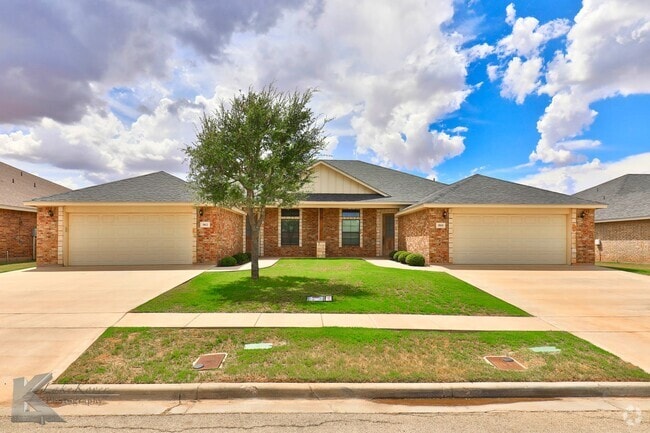 Building Photo - Cute on Carrera! Rental