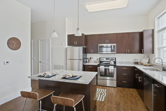 Building Photo - Corsa Tuscan Village Rental