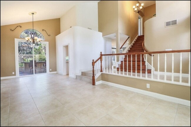 Photo - 15 Northwinds