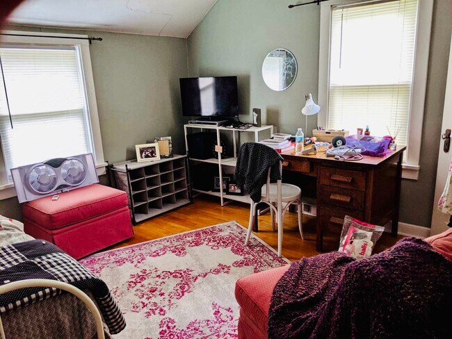 Photo - 616 Ripley Ave