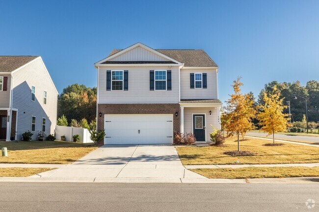 Building Photo - Gorgeous 5 Bedroom Home in Clover, SC. Clo...