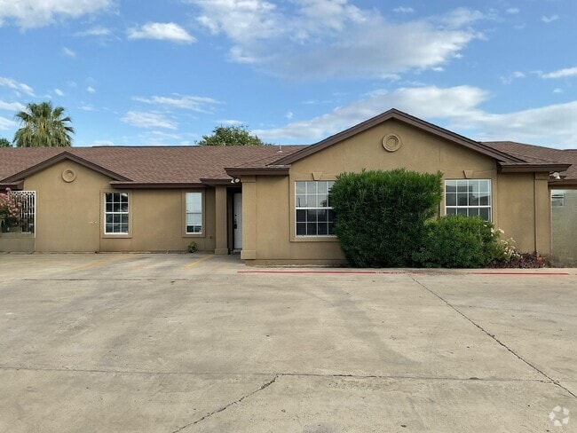 Building Photo - 506 Shiloh Dr Unit 23 Rental