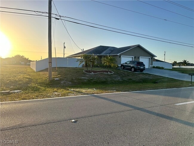 Photo - 1429 Nelson Rd N