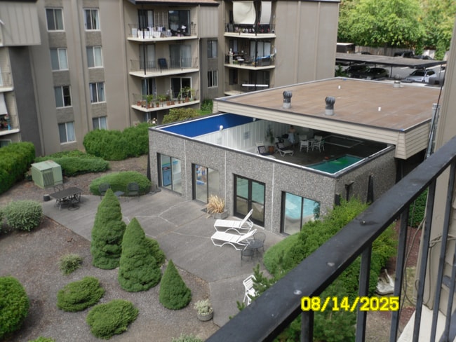 Building Photo - 5575 E Evergreen Blvd Unit 4405 Rental