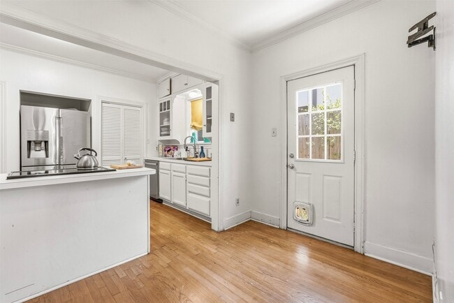 Photo - 3117 Albans Rd